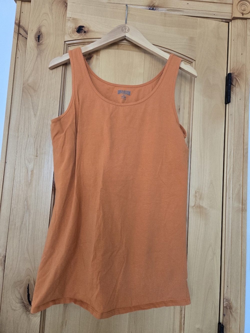 Duluth Trading Co Orange Clay Women's Tank Top  Scoop Neck With Shelf Bra XL